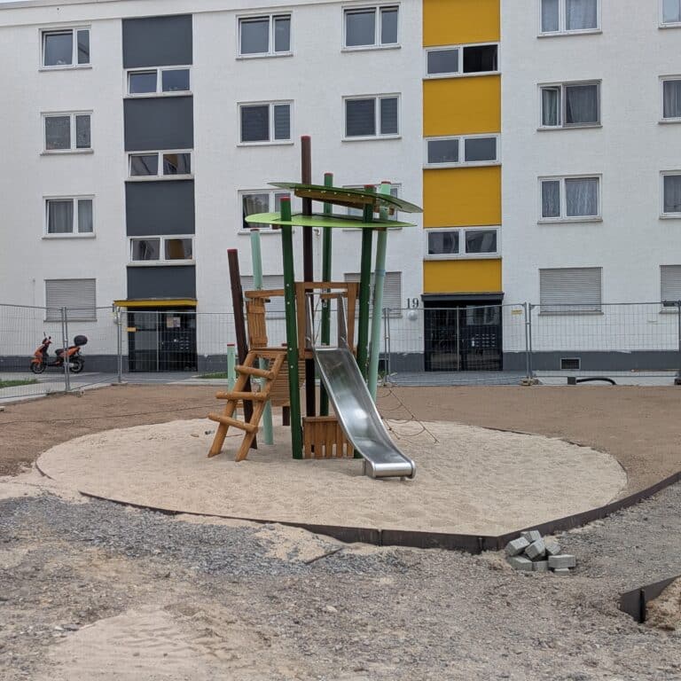 Spielgerät 1